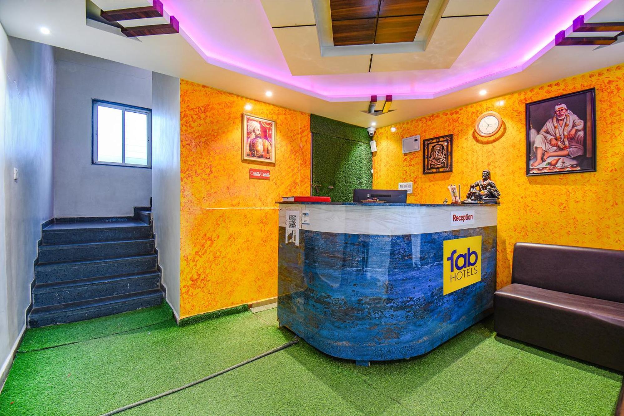 Fabexpress 4 Star Executive - Nr World Trade Center Hotel ปูเน่ ภายนอก รูปภาพ