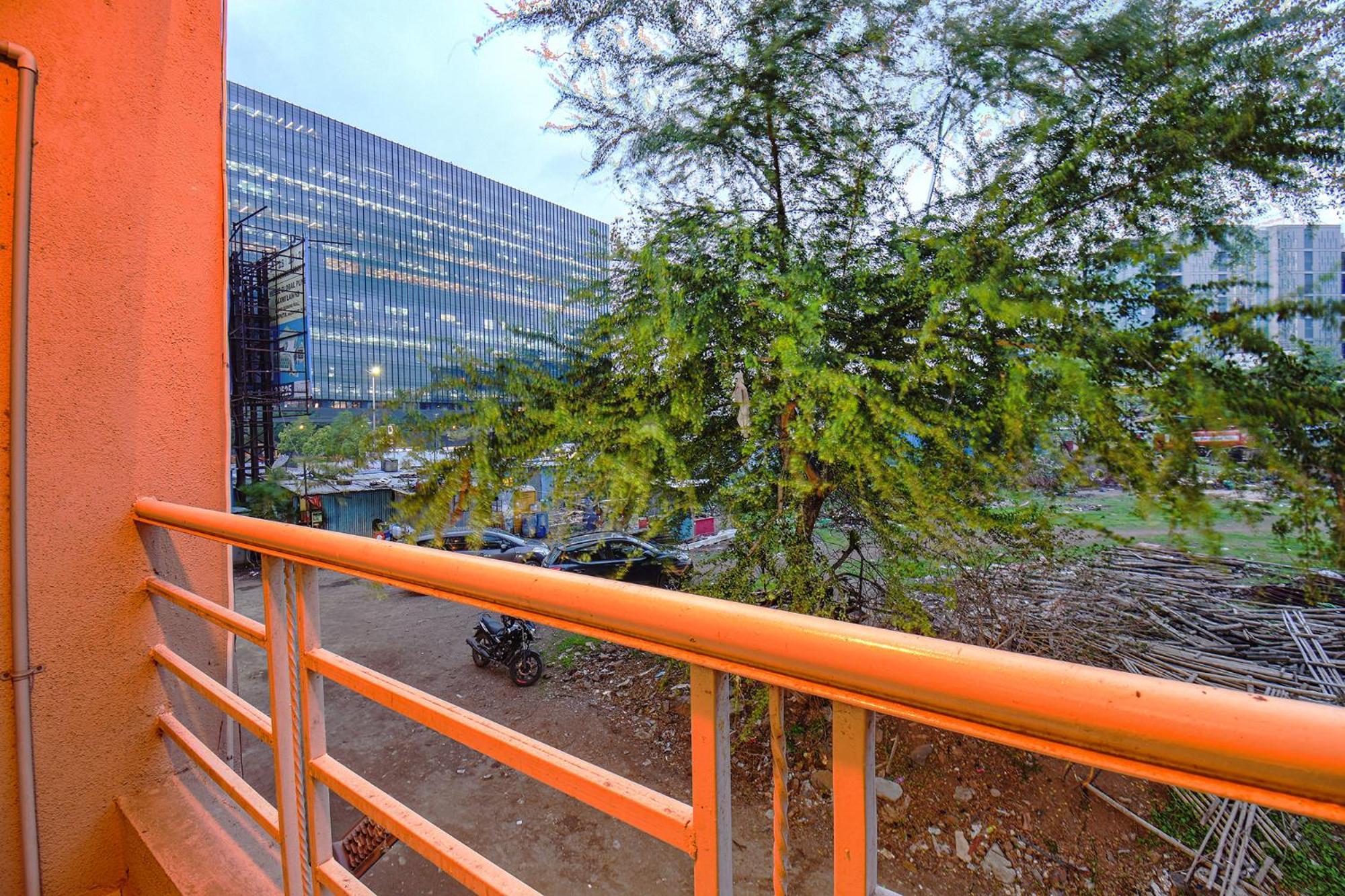 Fabexpress 4 Star Executive - Nr World Trade Center Hotel ปูเน่ ภายนอก รูปภาพ