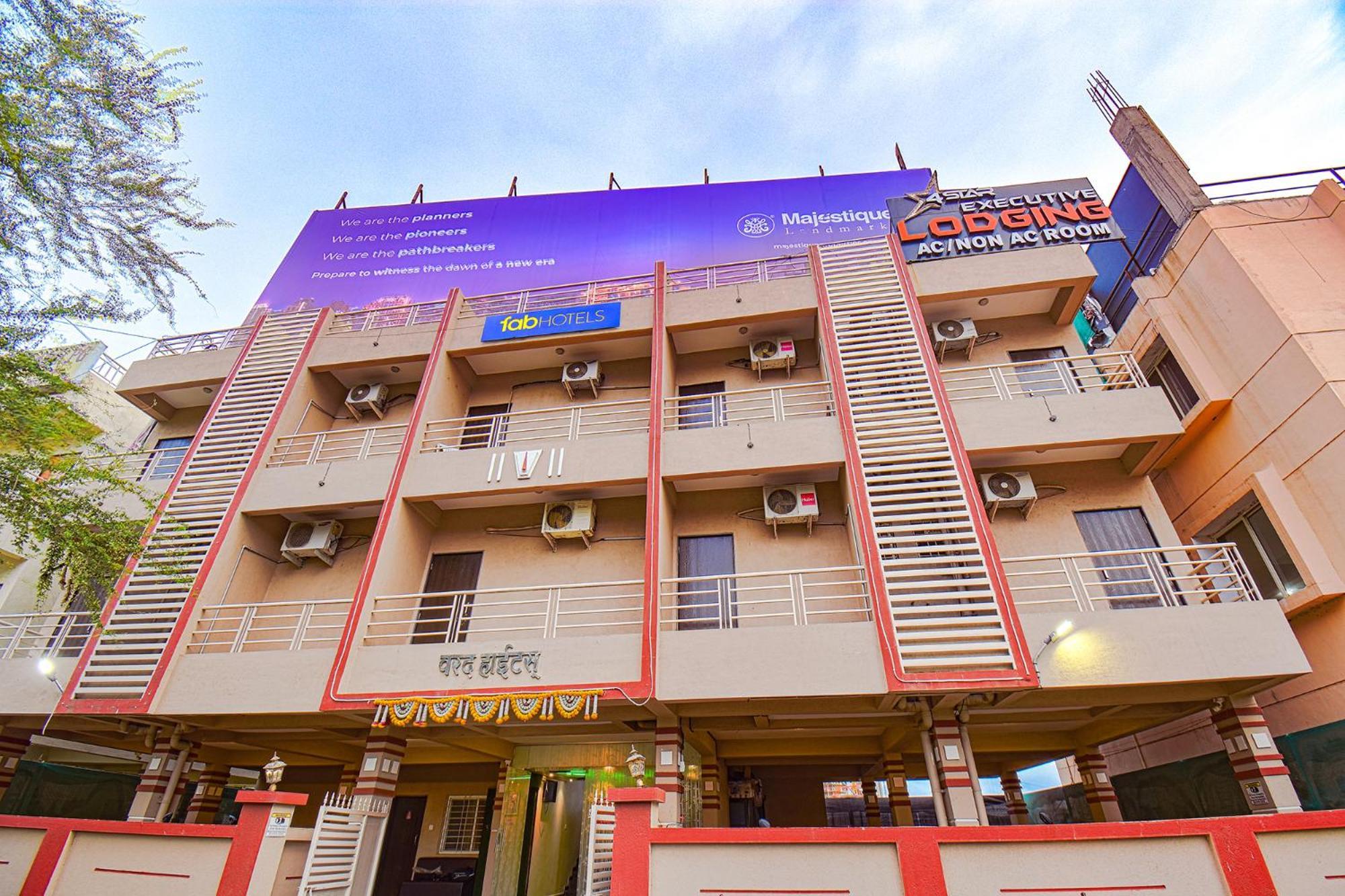 Fabexpress 4 Star Executive - Nr World Trade Center Hotel ปูเน่ ภายนอก รูปภาพ